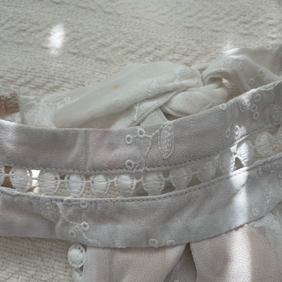 WHITE FOREVER21 ROMPER - Picture 5 of 6